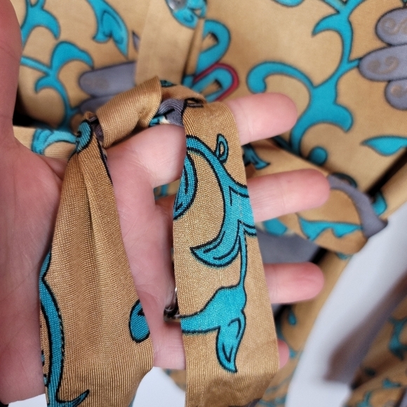 Nieves Lavi Silk Hamsa Blouse - Picture 4 of 10